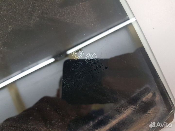 Стекло двери заднее левое (Zotye T600)