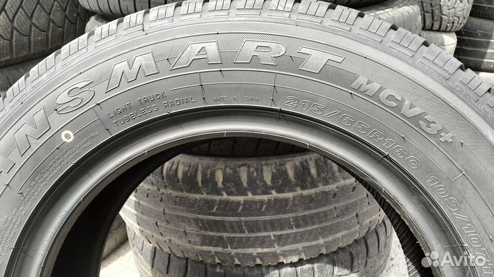 Maxxis Vansmart MCV3+ 215/65 R16C 109T