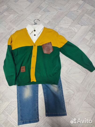 Костюм тройка на мальчика 104