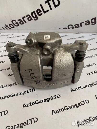 Суппорт передний правый Mini Cooper F57 2021