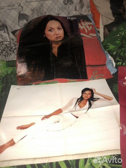 Журнальные вырезки и календарики