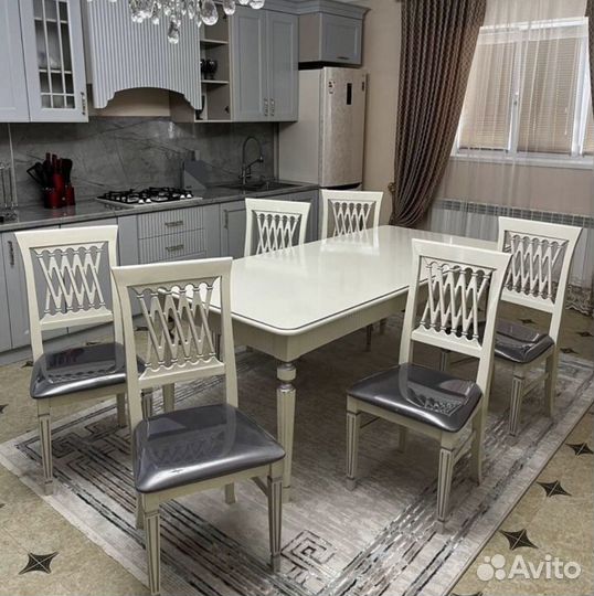 Столы и Стулья