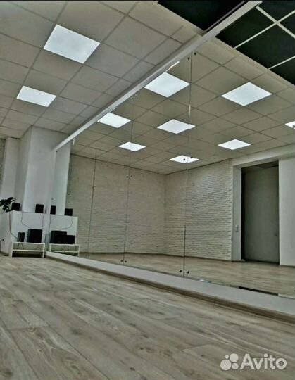 Зеркало в зал танцев/фитнес