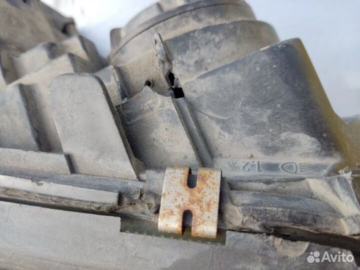 Фара правая Volvo S80 седан 2.8 T6 B6284T 272Л.С