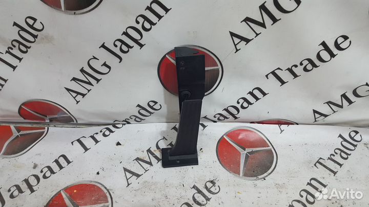 Педаль газа на BMW E66 E65