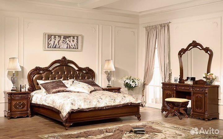 Спальный гарнитур