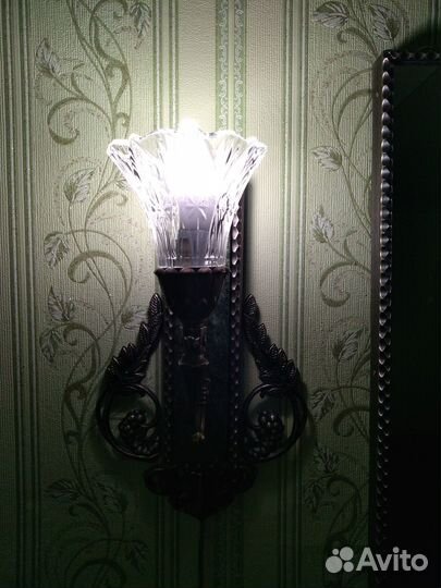 Светильник настенный