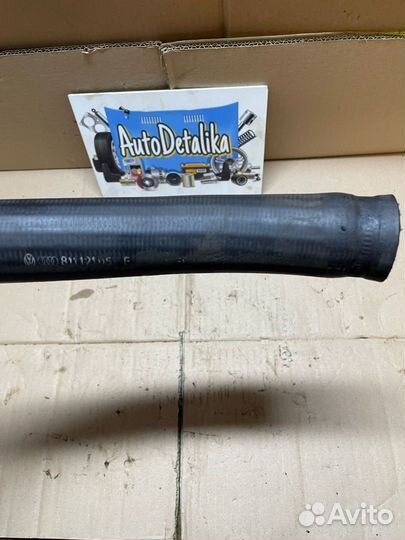 Патрубок радиатора нижний Audi 80 B3 1.8 PM