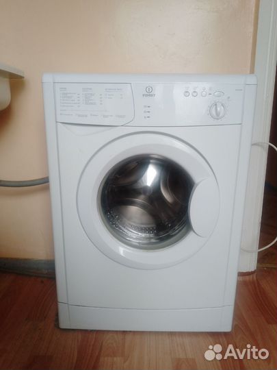 Стиральная машина бу indesit