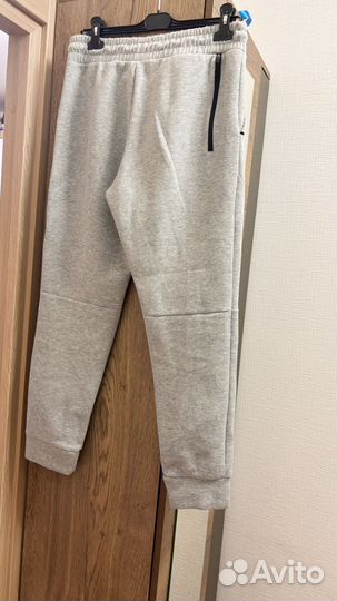 Спортивные штаны