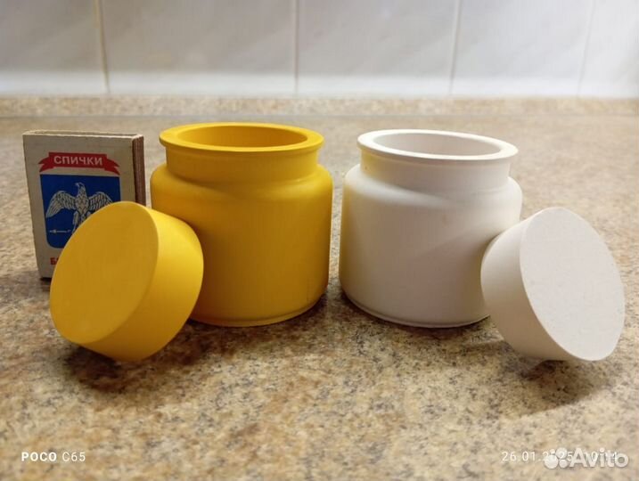 Подсвечник, подставка для телефона и другое