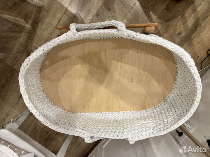 Люлька колыбель вязаная на подставке