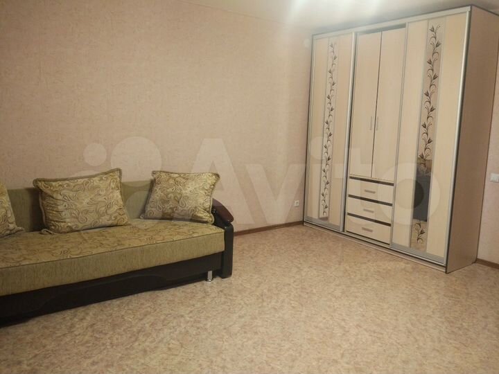 2-к. квартира, 67,5 м², 2/10 эт.