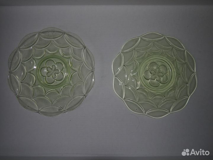 Урановое стекло