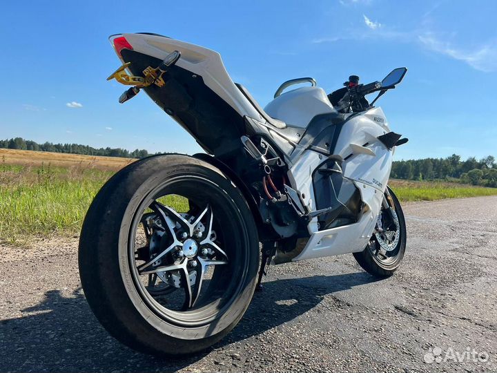 Электро мотоцикл ducati 4kw