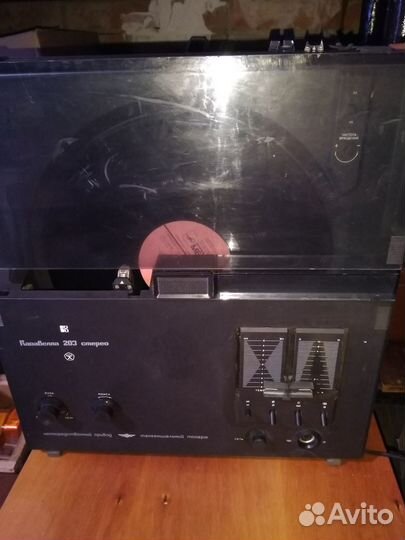 Электрофон Каравелла 203 стерео