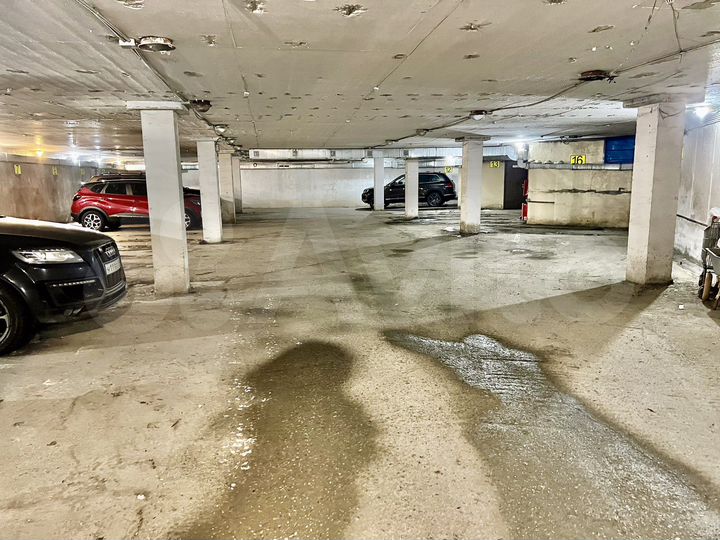 Машиноместо, 16 м²
