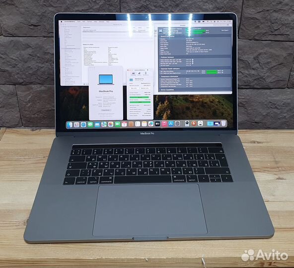Apple MacBook Pro A1990 2019 i7 16/256
