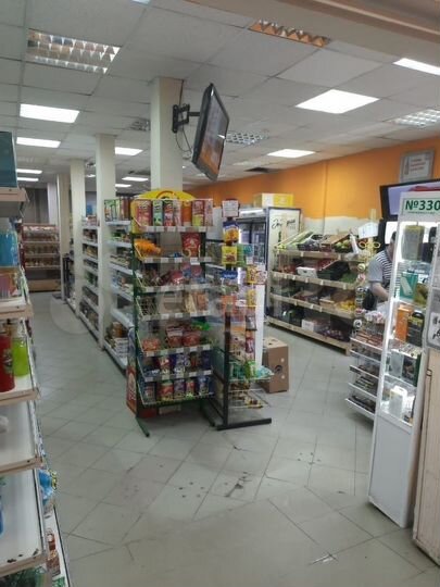 Продам торговое помещение, 252 м²