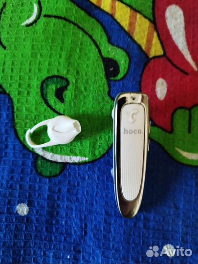 Bluetooth гарнитура с микрофоном