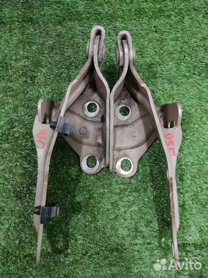 Петля капота (комплект) Lexus GS300 (S160) 2001