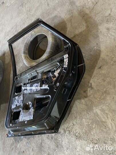 Двери, задняя правая priora 2