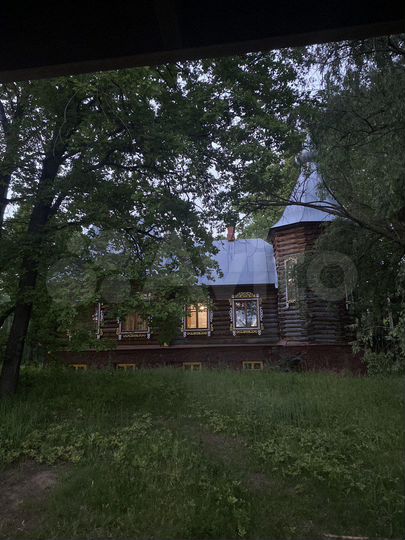 Дом 350 м² на участке 14 сот.