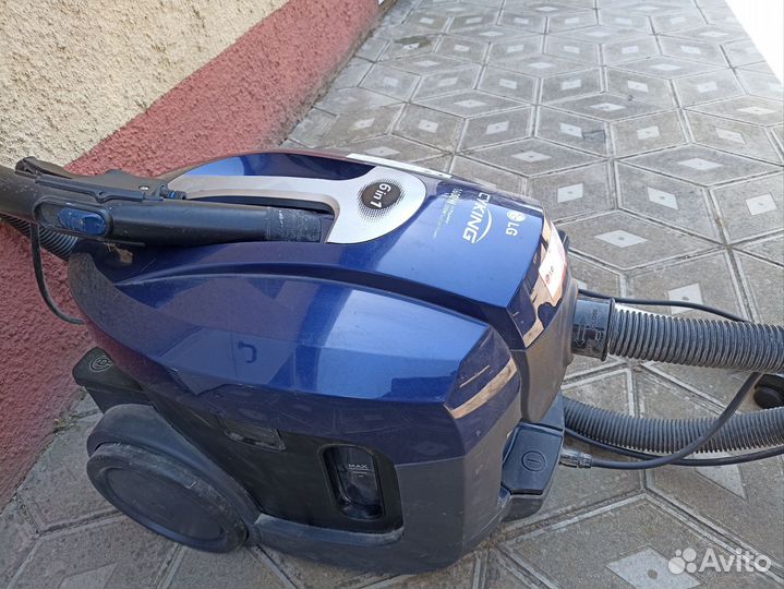 Моющий пылесос