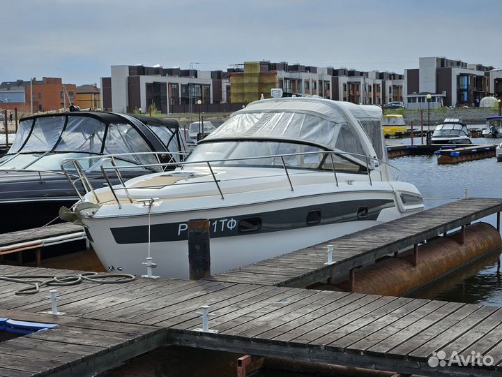 Аренда катера с капитаном, прогулка на катере