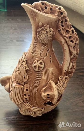 Глиняный кувшин