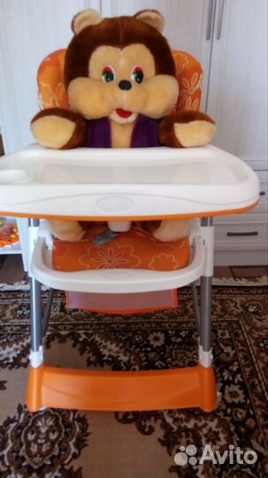 Детский стол со стулом