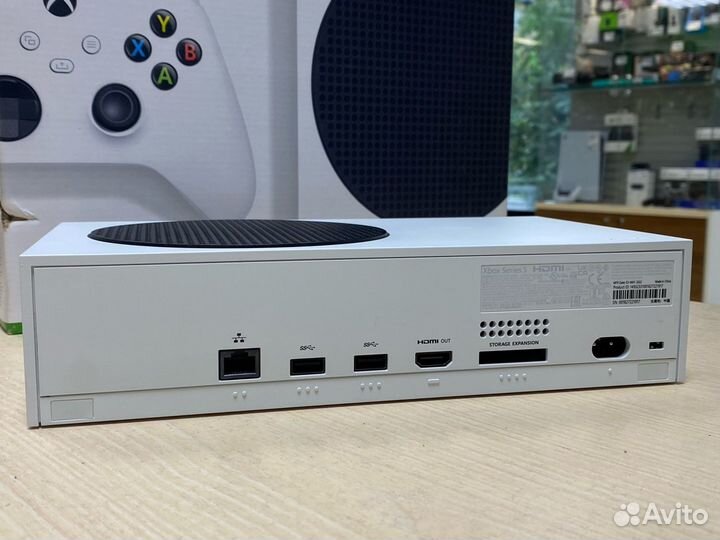 Игровая приставка Microsoft Xbox Series S 512gb