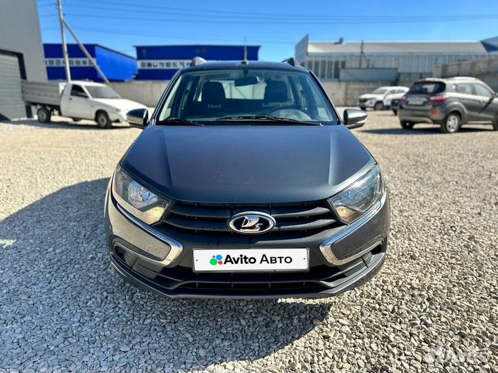 LADA Granta 1.6 МТ, 2018, 37 000 км