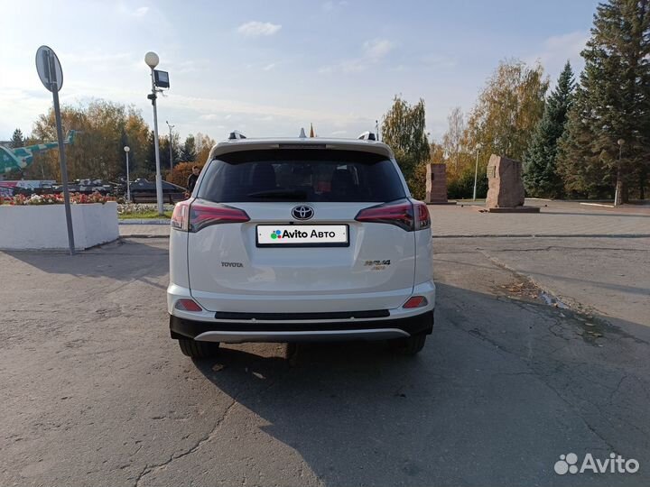 Toyota RAV4 2.0 CVT, 2015, 146 200 км