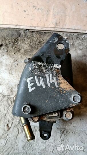 Насос гур Nissan Bluebird