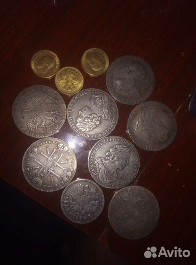 Продам старинные монеты