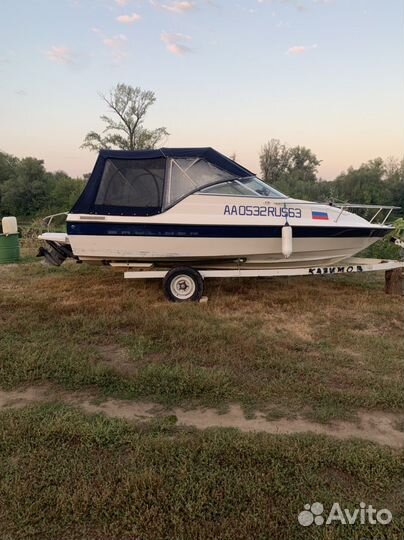 Продам Bayliner 1952