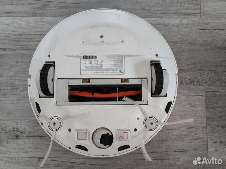 Робот пылесос xiaomi mi robot vacuum mop essential