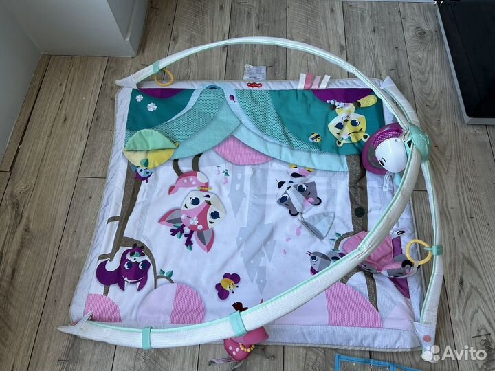 Развивающий коврик tiny love