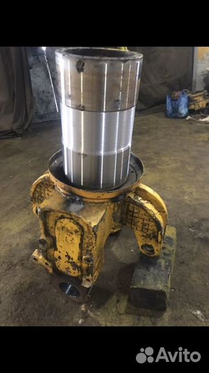 Продается труба шарнира К-700