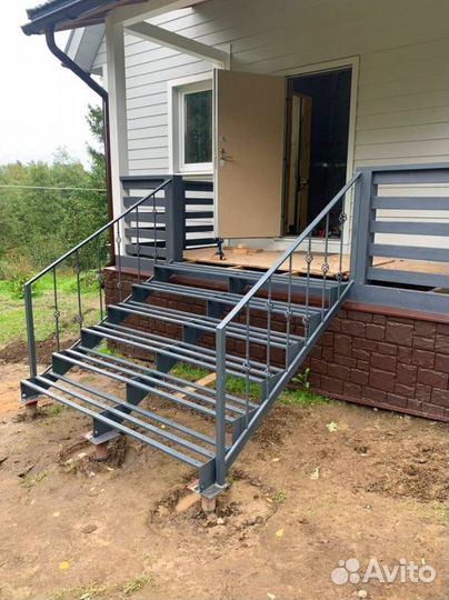 Обшивка ступеней Дубом