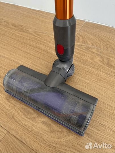 Пылесос Dyson Cyclone V10 Absolute