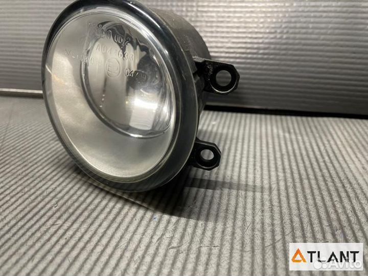 Туманка передняя правая toyota allion