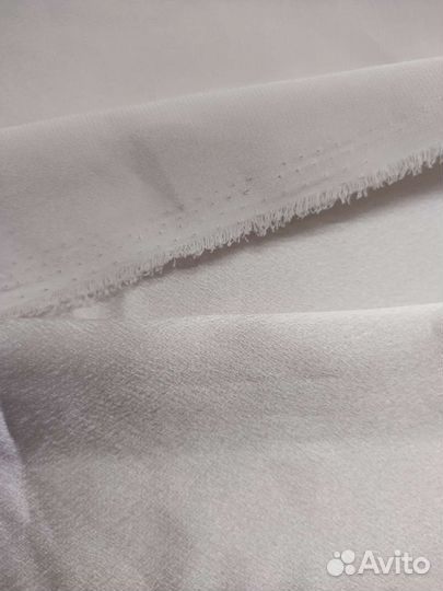 Отрез ткани, атлас- креп