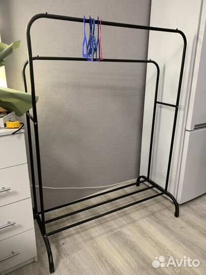 Вешалка напольная