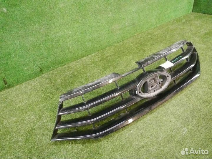 Решетка радиатора LADA Vesta (2015-н.в.)