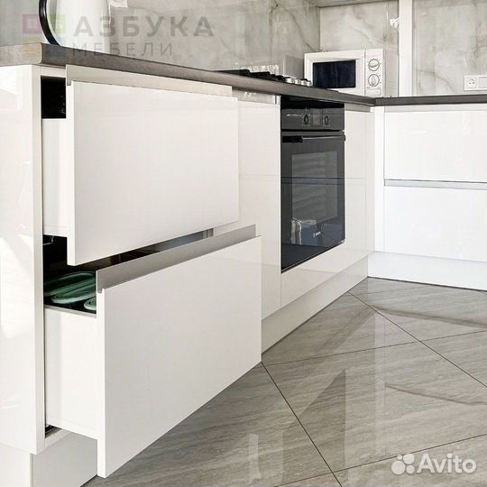 Модные кухни. Кухонные гарнитуры на заказ