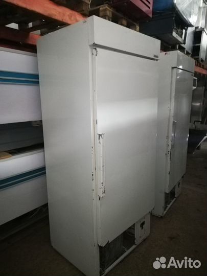 Шкаф холодильный Igloo CB 700