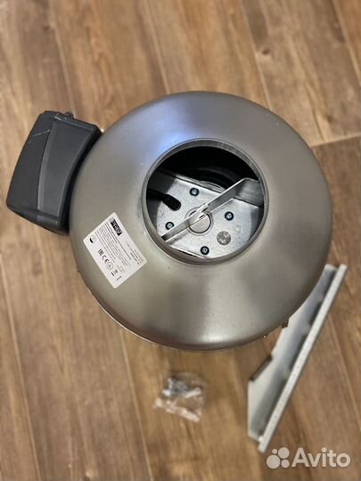 Канальный вентилятор 100