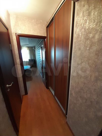 2-к. квартира, 65 м², 9/10 эт.